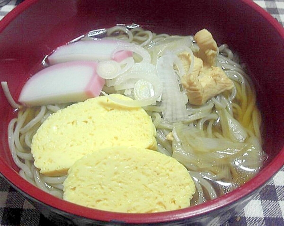 市販の具材を使って簡単おかめ風蕎麦 レシピ 作り方 By デラみーやん 楽天レシピ 市販の具材を使って簡単おかめ風蕎麦 レシピ 作り方 By デラみーやん 楽天レシピ